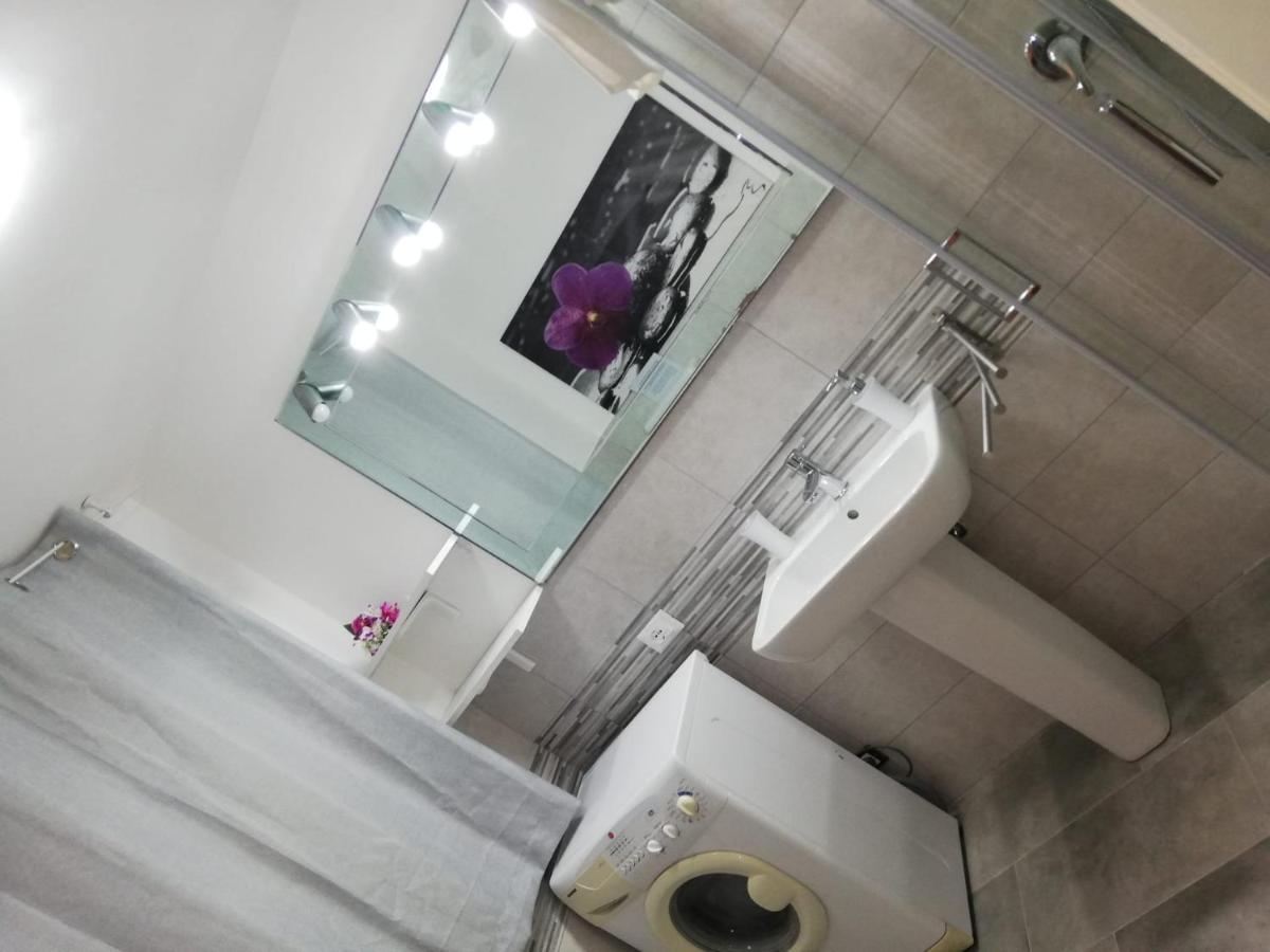 Il Posto Giusto Station Rooms 팔레르모 외부 사진